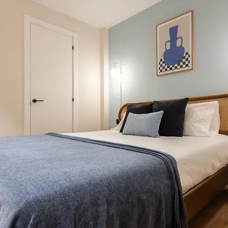 Stay U-Nique Apartments Balmes II Barcellona Esterno foto